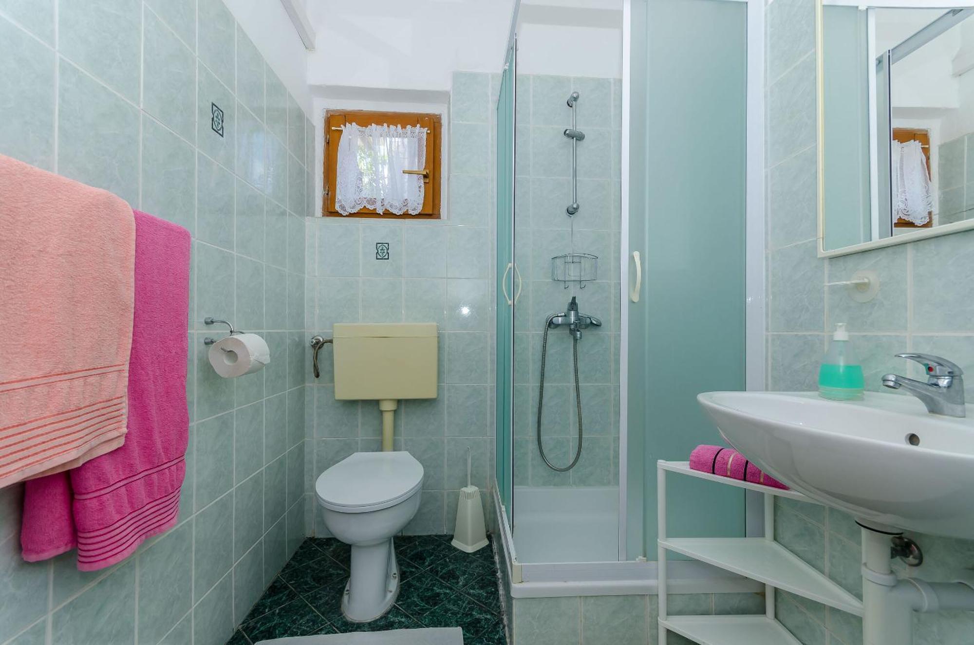 Apartments Jakov Jelsa  Exterior photo